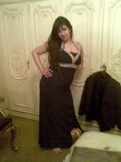 Arab Queen Pics Newly married women home pic